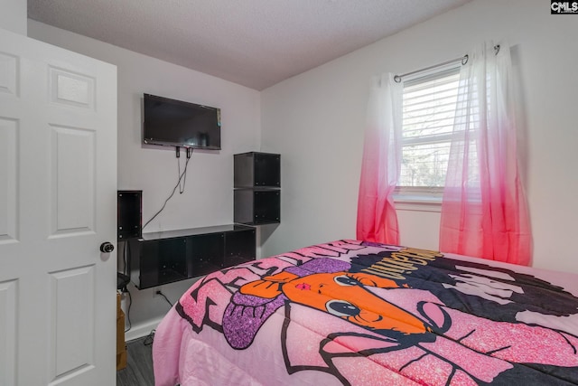 307 Wyoming Dr, Sumter, SC 29153 - bedroom featuring a textured ceiling