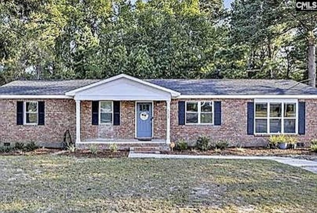 single story home with a front lawn, crawl space, and a porch