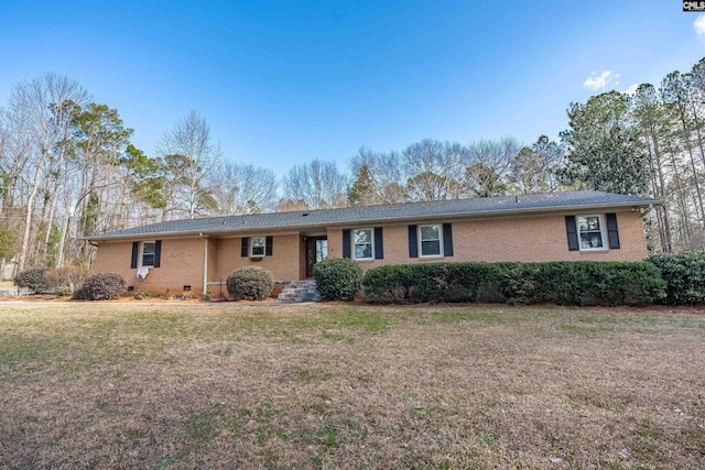 ranch-style house with crawl space, a front lawn, and brick siding