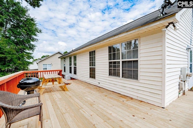 view of wooden deck