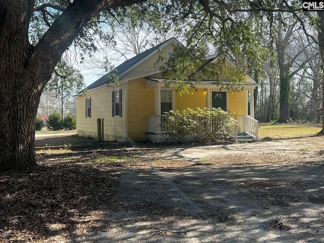 view of home's exterior