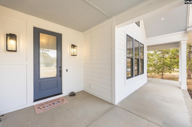 view of property entrance