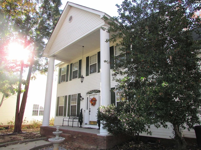 view of front of house with a porch