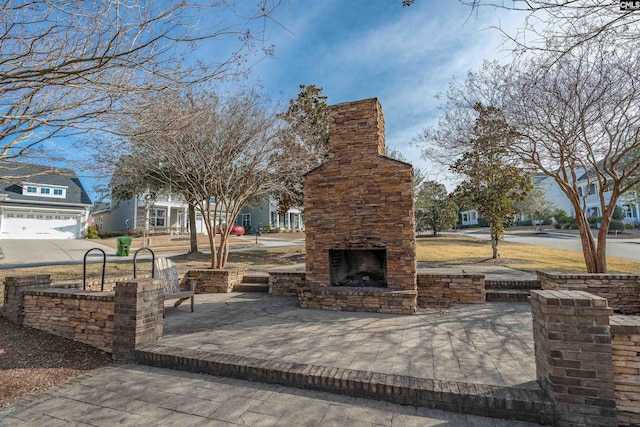 view of property's community featuring a patio