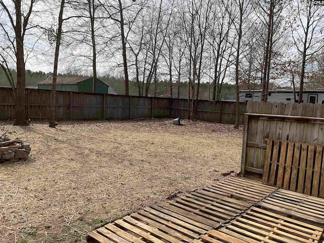 view of yard featuring a fenced backyard