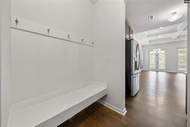 mudroom featuring a chandelier, recessed lighting, visible vents, baseboards, and dark wood finished floors