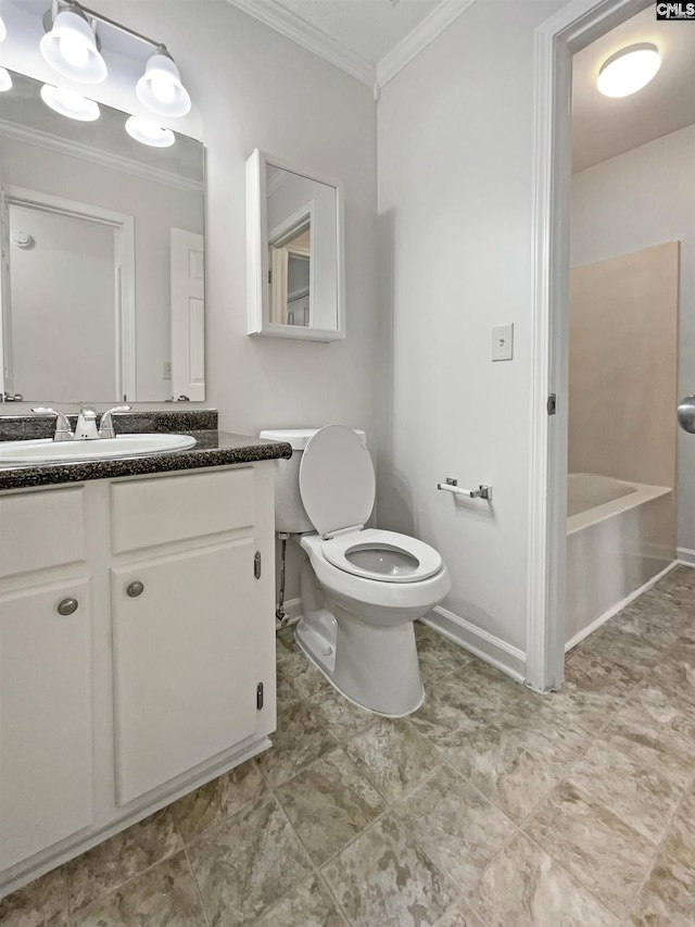 full bath with toilet, vanity, baseboards, ornamental molding, and a bath