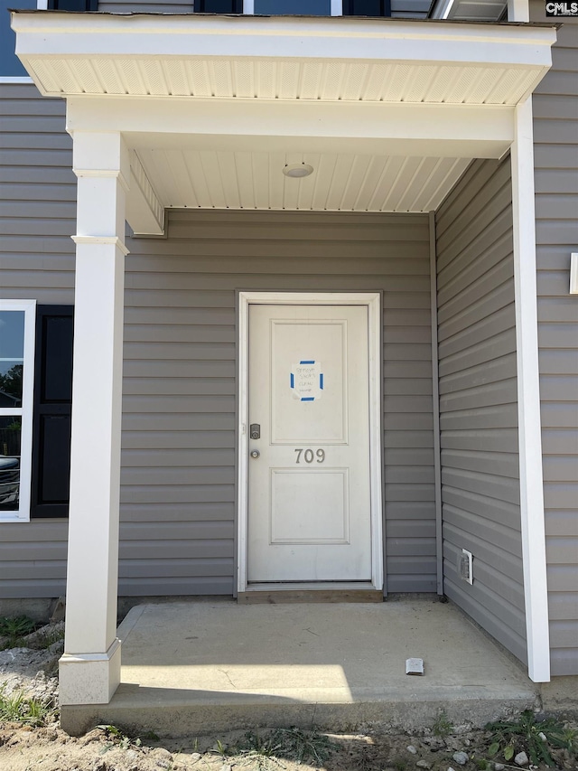 view of property entrance