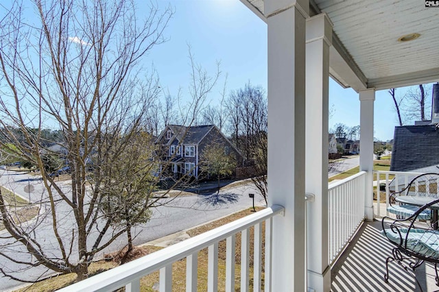 balcony featuring covered porch