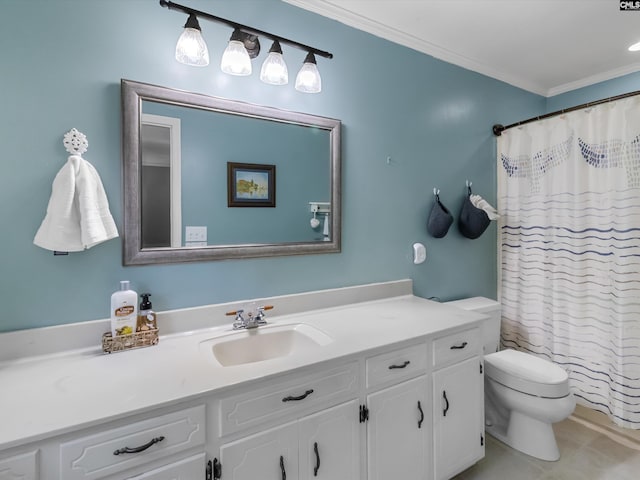 full bathroom featuring curtained shower, vanity, toilet, and crown molding