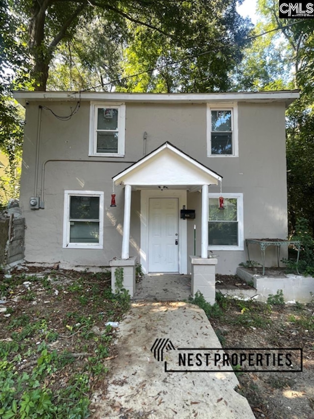 view of front of property with stucco siding