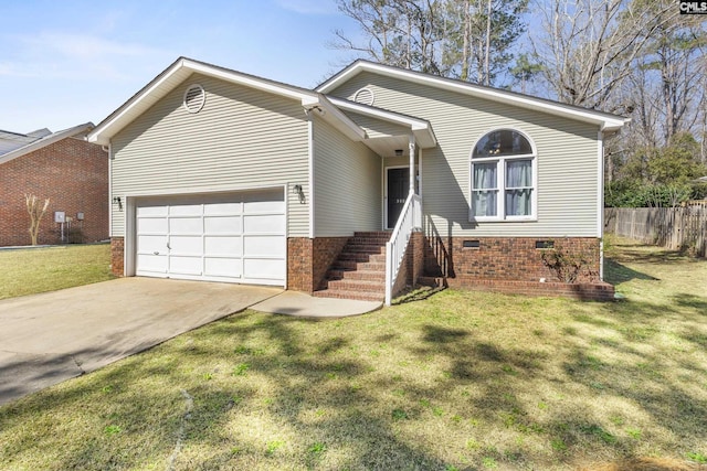 ranch-style home featuring fence, a front yard, a garage, crawl space, and driveway