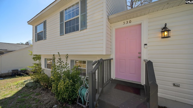 view of entrance to property