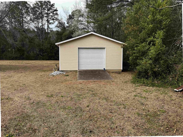 view of detached garage