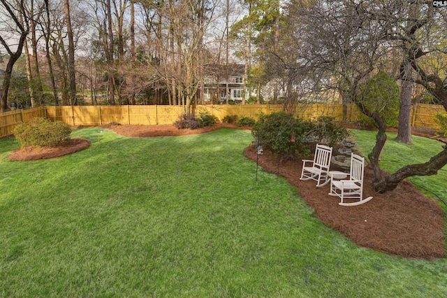 view of yard featuring fence