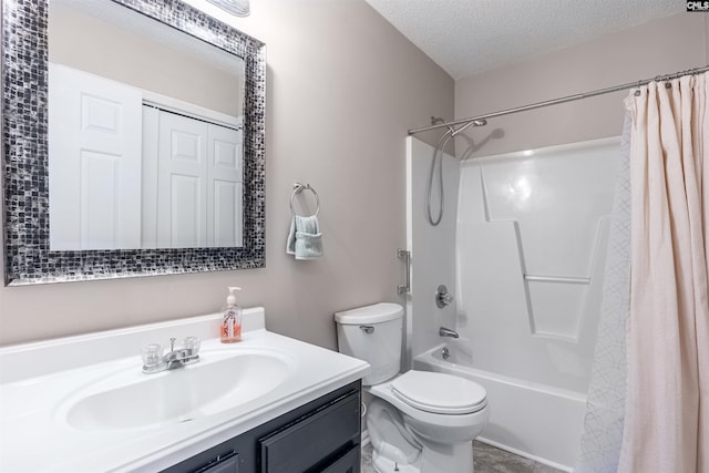 full bath featuring a textured ceiling, shower / tub combo with curtain, vanity, and toilet