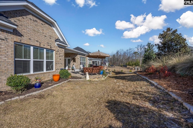 view of yard with a patio area