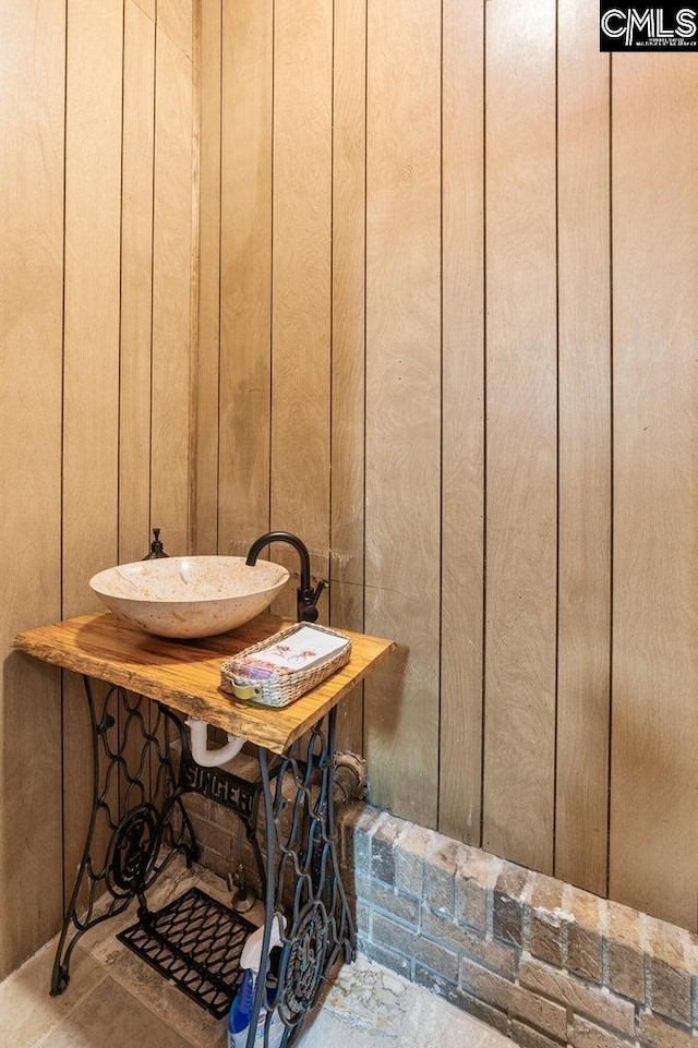 164 Carriageton Dr, Orangeburg, SC 29115 - bathroom featuring a sink