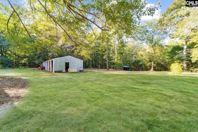164 Carriageton Dr, Orangeburg, SC 29115 - view of yard featuring an outdoor structure and a pole building