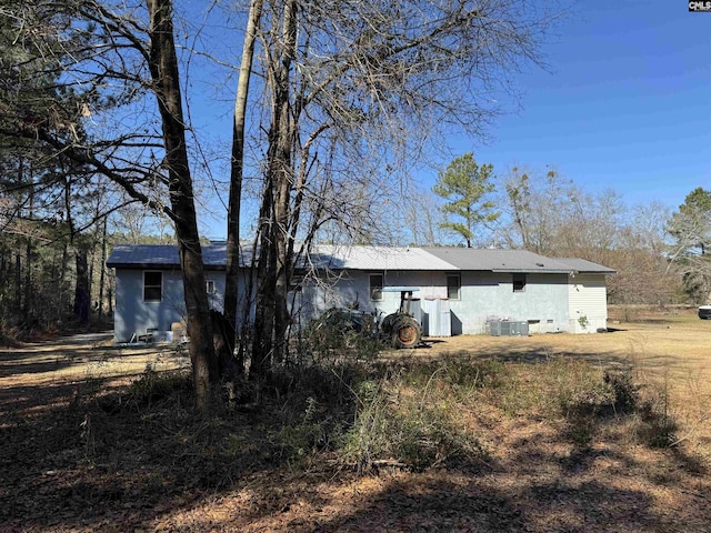 212/210 Nash Rd, Bishopville, SC 29010 - view of rear view of house