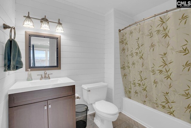 538 Wateroak Trl, Chapin, SC 29036 - bathroom featuring tile patterned floors, toilet, vanity, and shower / bathtub combination with curtain