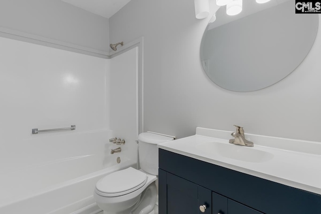 4104 Candlelite Dr, Columbia, SC 29209 - full bathroom featuring shower / bathing tub combination, vanity, and toilet