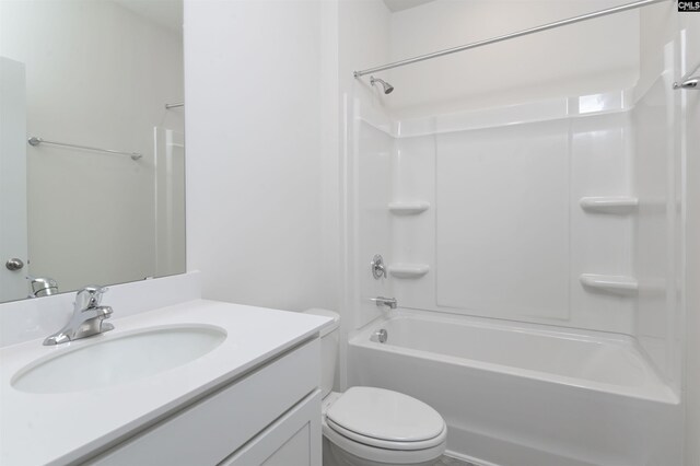 130 Shumard Ct, Columbia, SC 29203 - full bath featuring toilet, vanity, and  shower combination