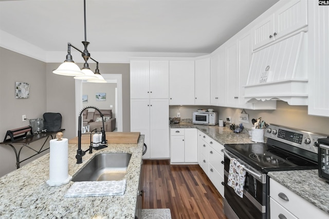 kitchen with premium range hood, stainless steel electric range, dark wood-type flooring, a sink, and white microwave