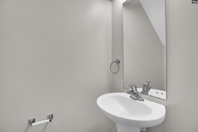 1827 Lake Carolina Dr, Columbia, SC 29229 - bathroom with a sink