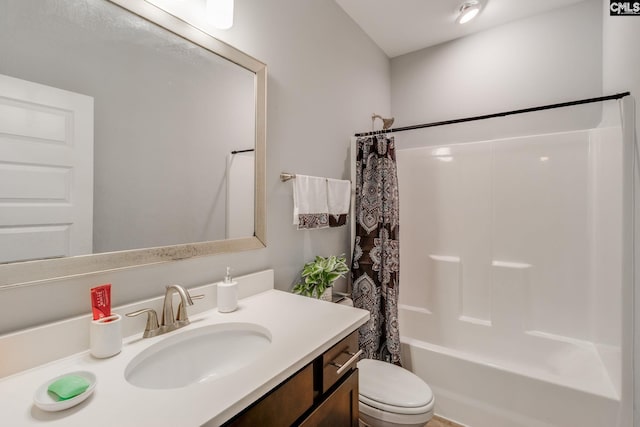232 Compass Trl, Blythewood, SC 29016 - bathroom featuring shower / bath combo, vanity, and toilet