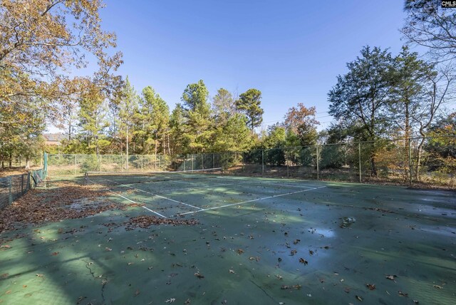 124 Pond Edge Ln, Chapin, SC 29036 - view of tennis court featuring fence