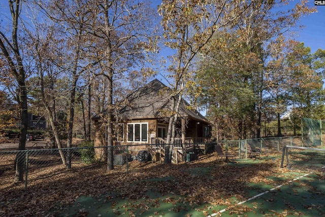124 Pond Edge Ln, Chapin, SC 29036 - view of property exterior with fence