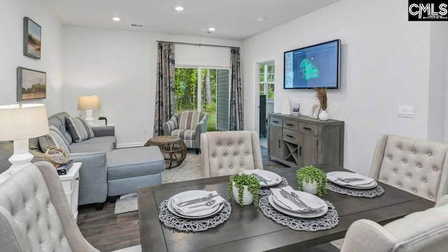 118A Willow Creek Blvd, Lugoff, SC 29078 - dining space featuring wood finished floors, visible vents, and recessed lighting
