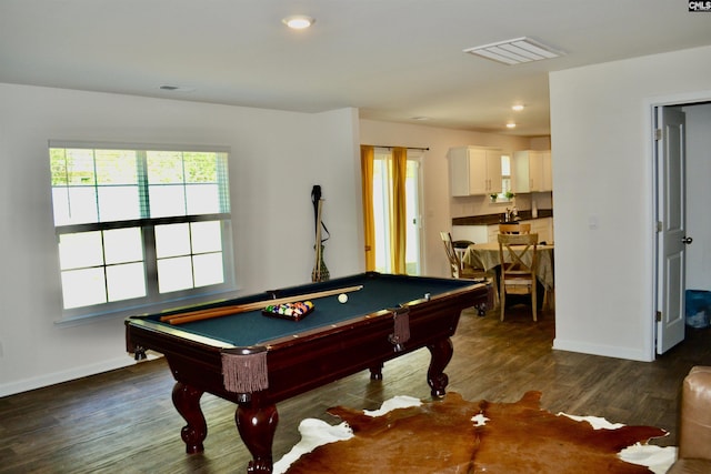rec room with dark wood-style flooring, baseboards, billiards, and visible vents