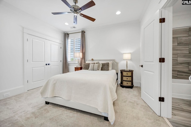 bedroom with recessed lighting, a closet, visible vents, and crown molding