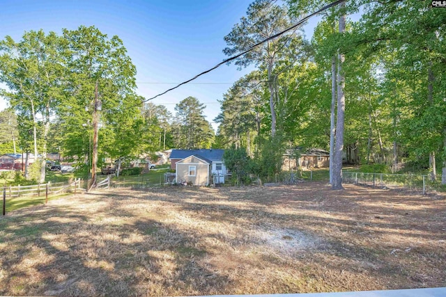 1015 Mandel Dr, Columbia, SC 29210 - view of yard featuring fence