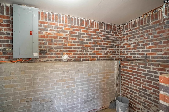 1015 Mandel Dr, Columbia, SC 29210 - room details featuring electric panel