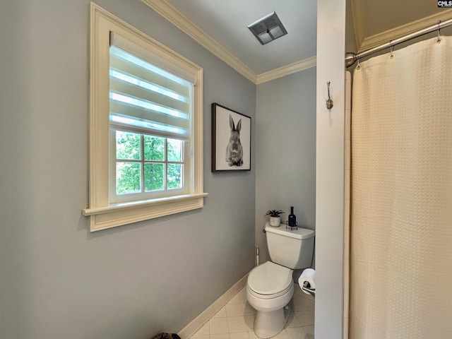 110 Columbia Club Dr, Blythewood, SC 29016 - full bathroom with toilet, tile patterned flooring, crown molding, baseboards, and curtained shower