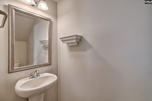 258 Gum Swamp Trl, West Columbia, SC 29169 - half bathroom featuring a sink