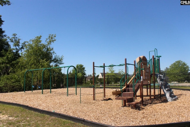 640 Mangrove Trl, Columbia, SC 29229 - community playground with fence