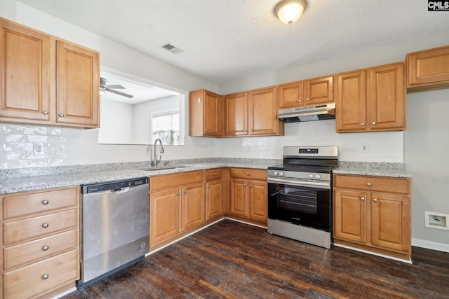 208 Bailey Island Cir, Lexington, SC 29072 - kitchen featuring visible vents, stainless steel appliances, dark wood finished floors, and under cabinet range hood