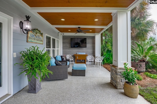 view of patio with ceiling fan