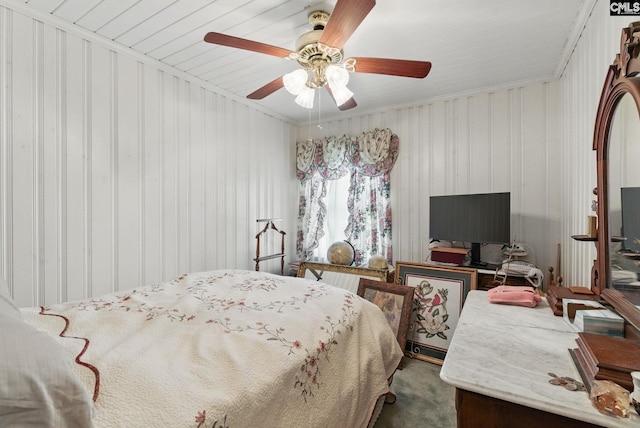 bedroom featuring carpet floors and ceiling fan