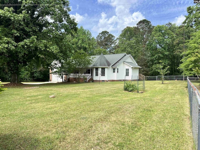 view of front of property featuring crawl space, fence, a wooden deck, and a front yard