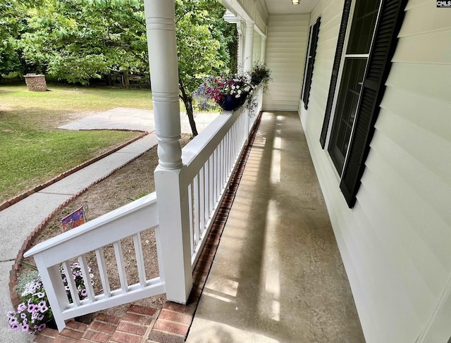 exterior space featuring a porch