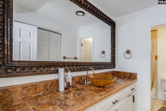 1916 Chandler Ave, Columbia, SC 29210 - bathroom featuring shower / tub combo with curtain and vanity