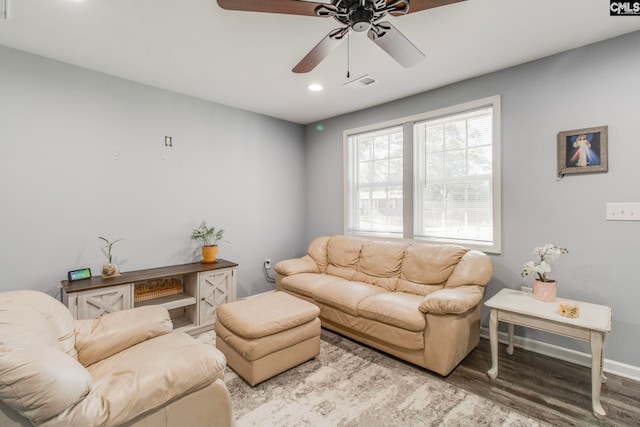living room with recessed lighting, baseboards, ceiling fan, visible vents, and wood finished floors