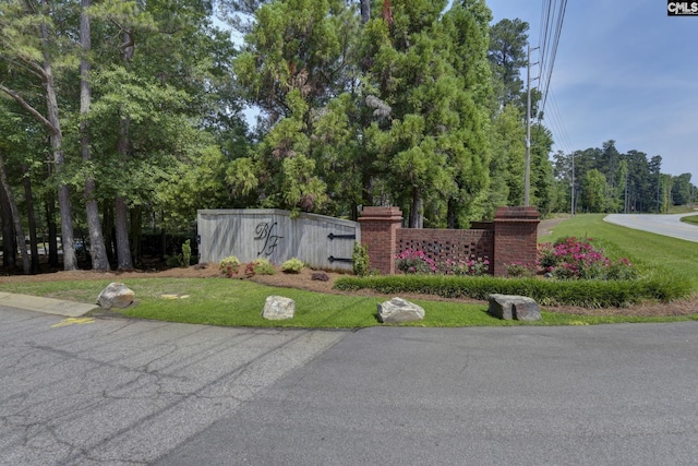 5 Stonewall Ct, Irmo, SC 29063 - community / neighborhood sign featuring a yard