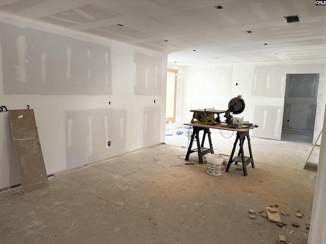 1611 W Buchanan Dr, Columbia, SC 29206 - view of below grade area