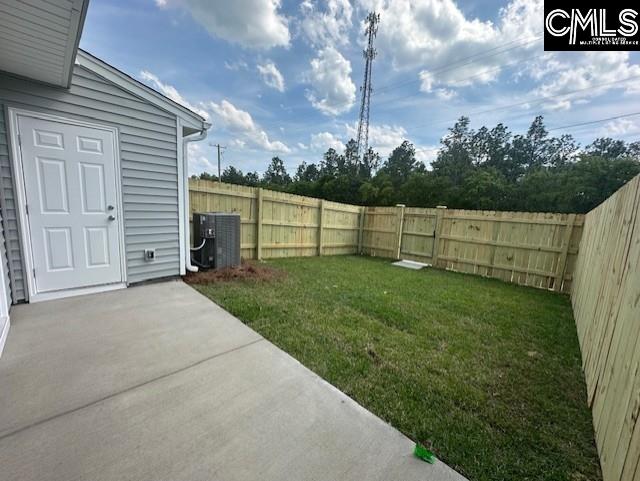 2040 Skyline Rd, Columbia, SC 29229 - view of yard with central AC and a patio area